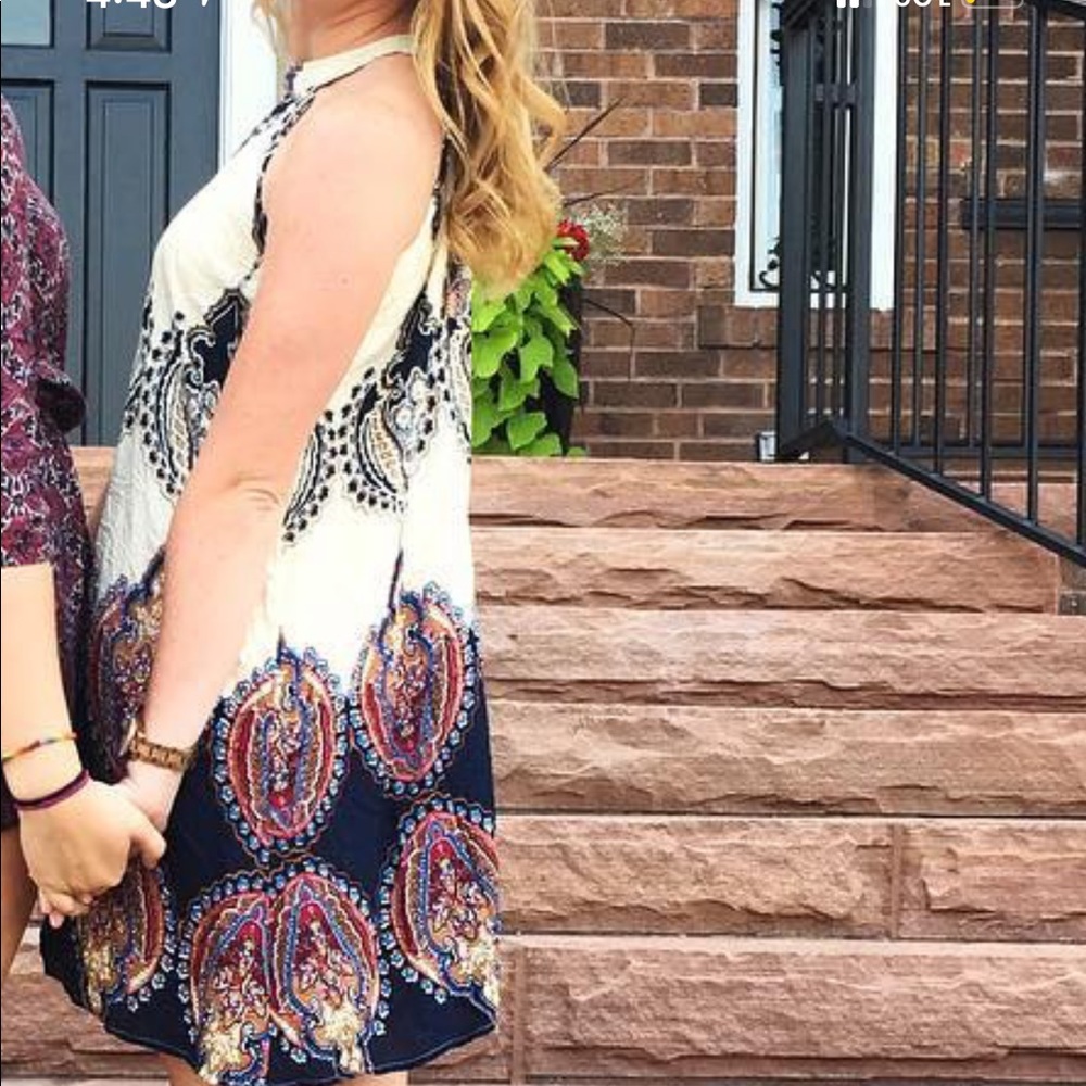 Pattern tie up halter dress